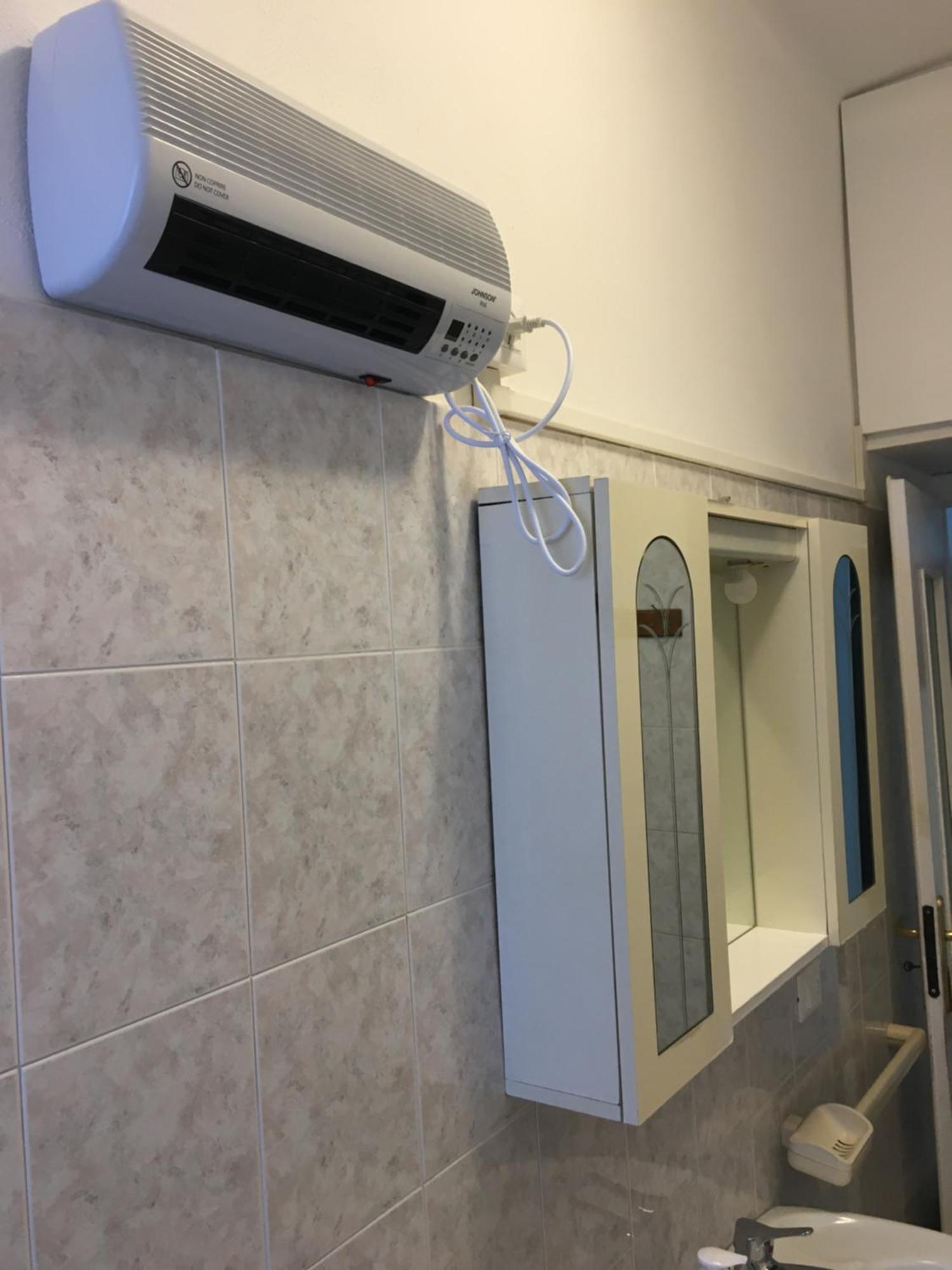 Appartamento Miramare, 2 Camere, Cucina, Bagno, Вентимиля Екстериор снимка